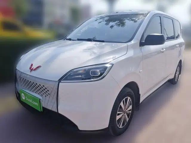 Wuling Hongguang New Energy 2025 Extended-Range Hybrid 50KM Comfort Version