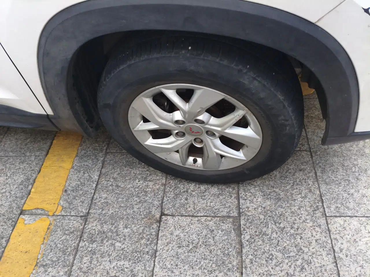 Wuling Hongguang S3 2019 1.5L Manual Comfort Model China VI Standard — миниатюра 8