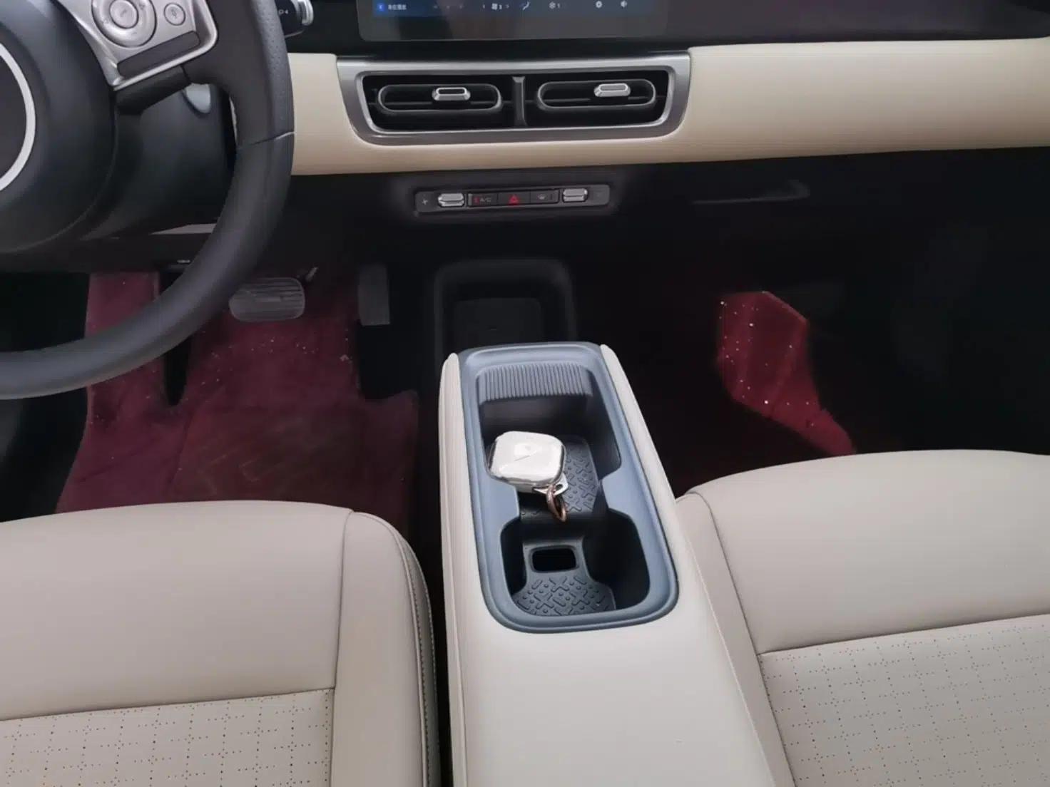 Wuling Bingo PLUS 2024 510 km Flagship Edition Four-Seater Version — миниатюра 17
