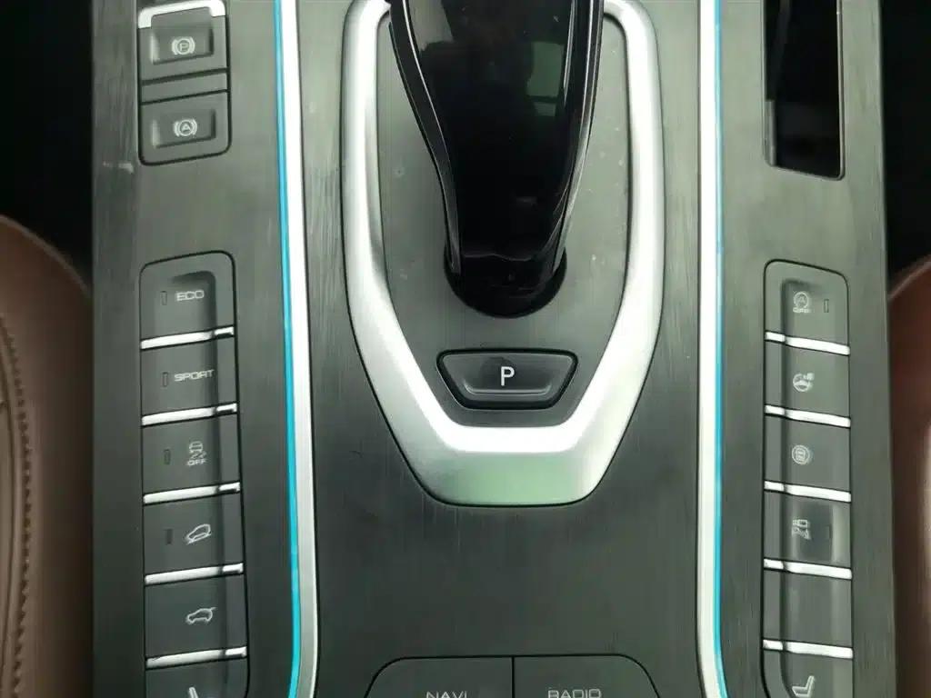 Weipai VV7 GT 2020 2.0T Flagship Edition — миниатюра 13