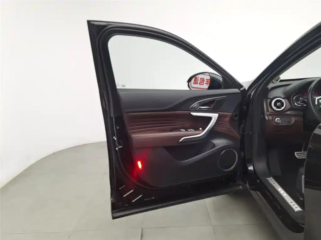 Weipai VV7 GT 2020 2.0T Flagship Edition — миниатюра 8