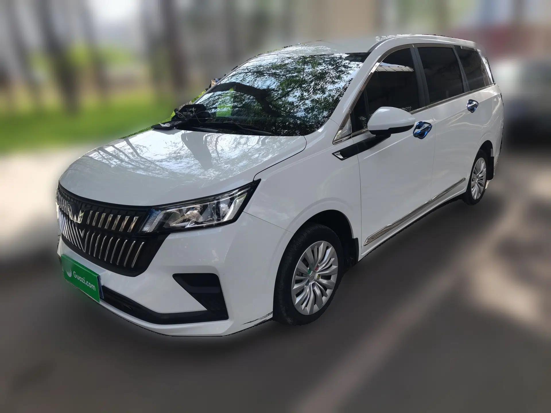 Wuling Jiachen 2022 1.5L Manual Enjoyment Elite Model — миниатюра 1