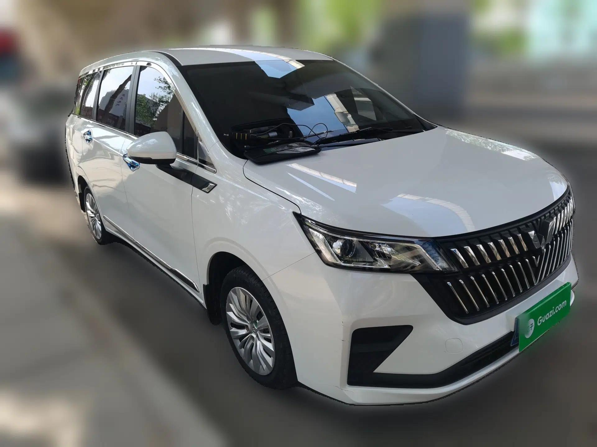 Wuling Jiachen 2022 1.5L Manual Enjoyment Elite Model — миниатюра 3