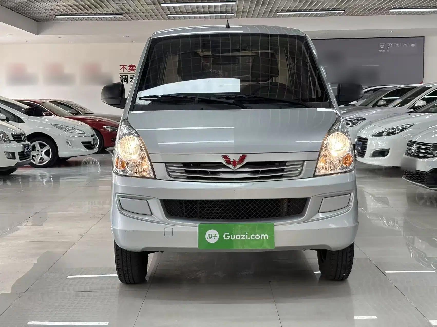 Wuling Rongguang S 2023 1.5L Basic Enclosed-Window Vehicle 2 Seats — миниатюра 2