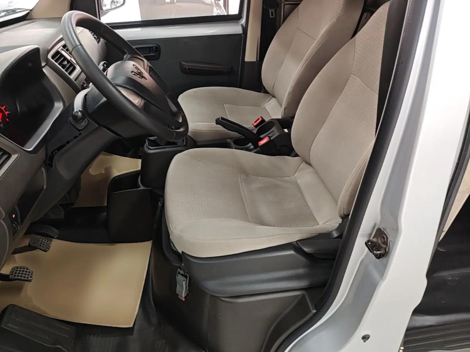 Wuling Rongguang S 2023 1.5L Basic Enclosed-Window Vehicle 2 Seats — миниатюра 18