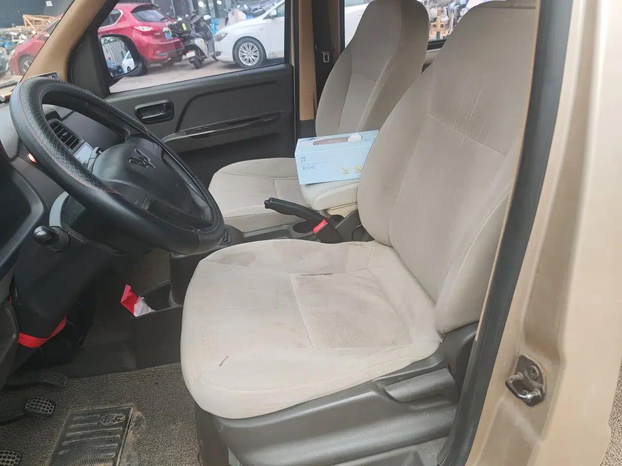 Wuling Rongguang S  — миниатюра 17