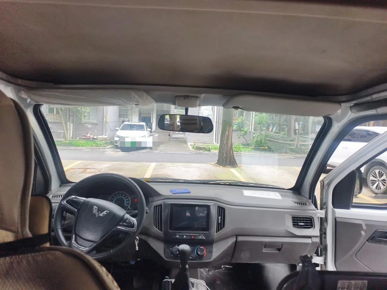 Wuling Rongguang New Truck 2023 2.0L Double-Cab with Dual Rear Wheels Comfort Version LJM20B — миниатюра 19