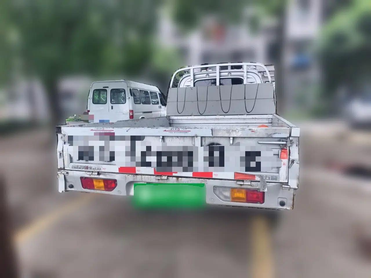 Wuling Rongguang New Truck 2023 2.0L Double-Cab with Dual Rear Wheels Comfort Version LJM20B — миниатюра 5