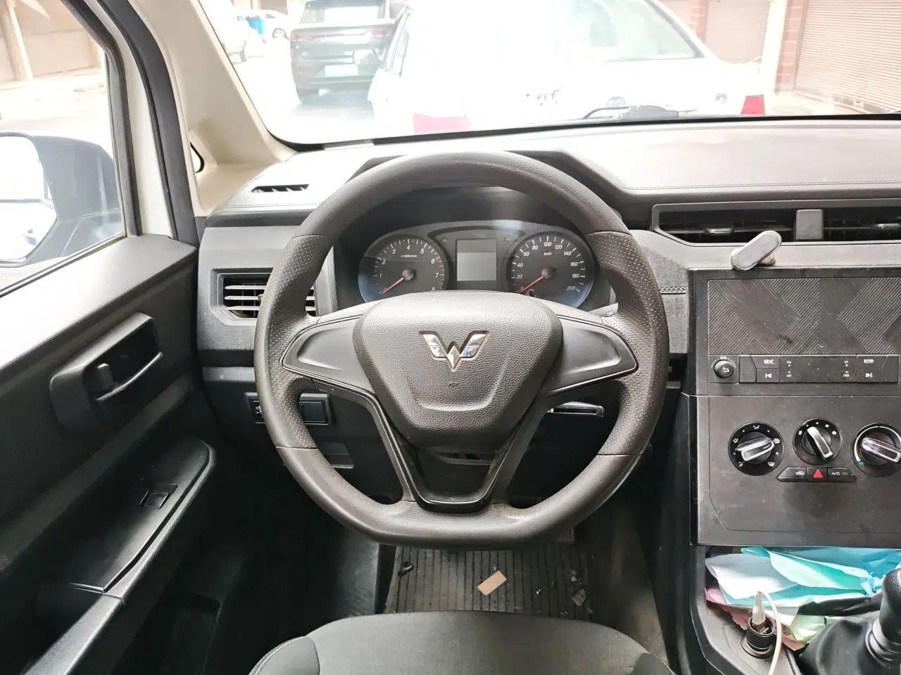 Wuling Hongguang PLUS 2019 1.5T Manual Standard Version 7 Seats — миниатюра 11