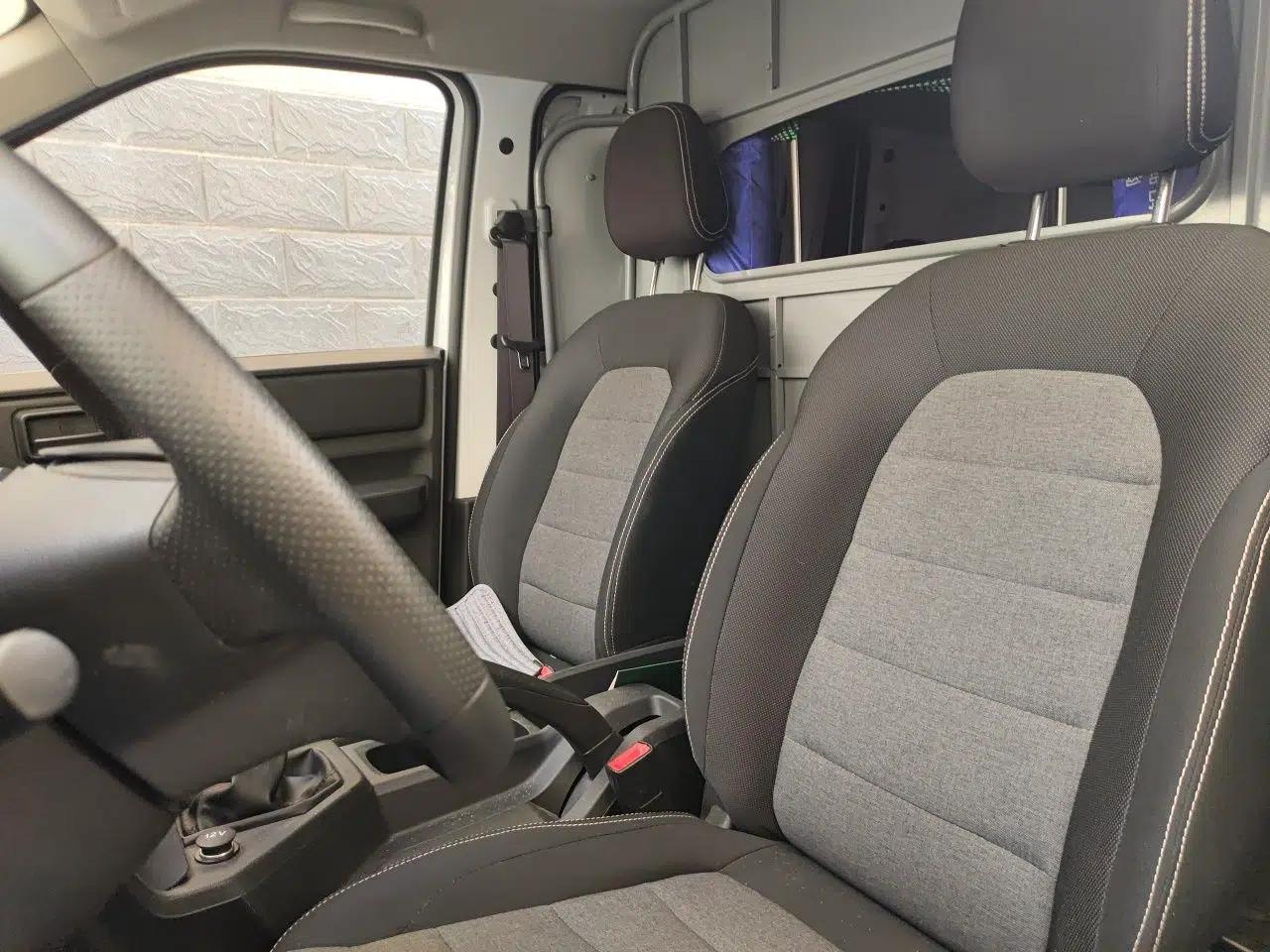Wuling Hongguang PLUS 2019 1.5T Manual Wealthy Version 2 Seats — миниатюра 14