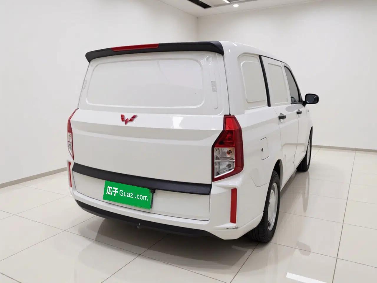 Wuling Hongguang PLUS 2019 1.5T Manual Wealthy Version 2 Seats — миниатюра 6