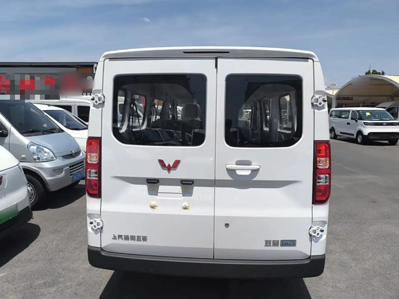 Wuling Yangguang 2026 Model, 330km Bus Comfort Edition — миниатюра 5