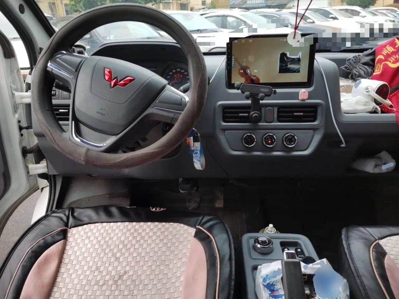 Wuling Yangguang 2024 300KM Comfort Version Passenger Van 75kW — миниатюра 10