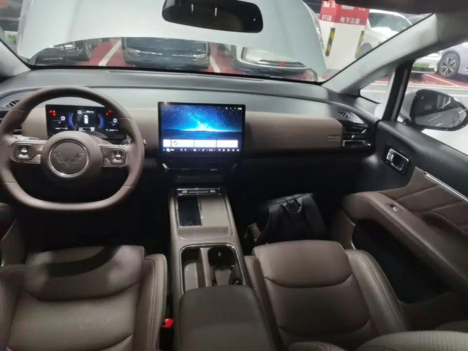 Wuling Starlight 730 2025 Model Plug-in Hybrid 125km Luxury Edition — миниатюра 16
