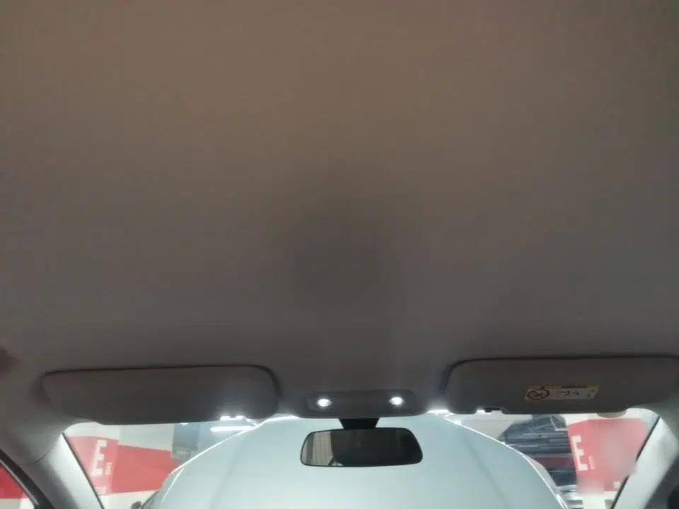 Wuling Starlight 730 2025 Model Plug-in Hybrid 125km Luxury Edition — миниатюра 21