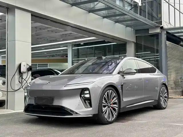 NIO ET9 2025 102kWh Signature Edition