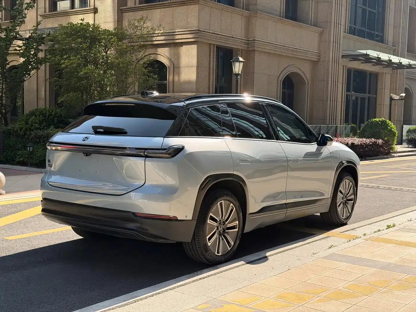 NIO ES7 2022 model 75kWh — миниатюра 18