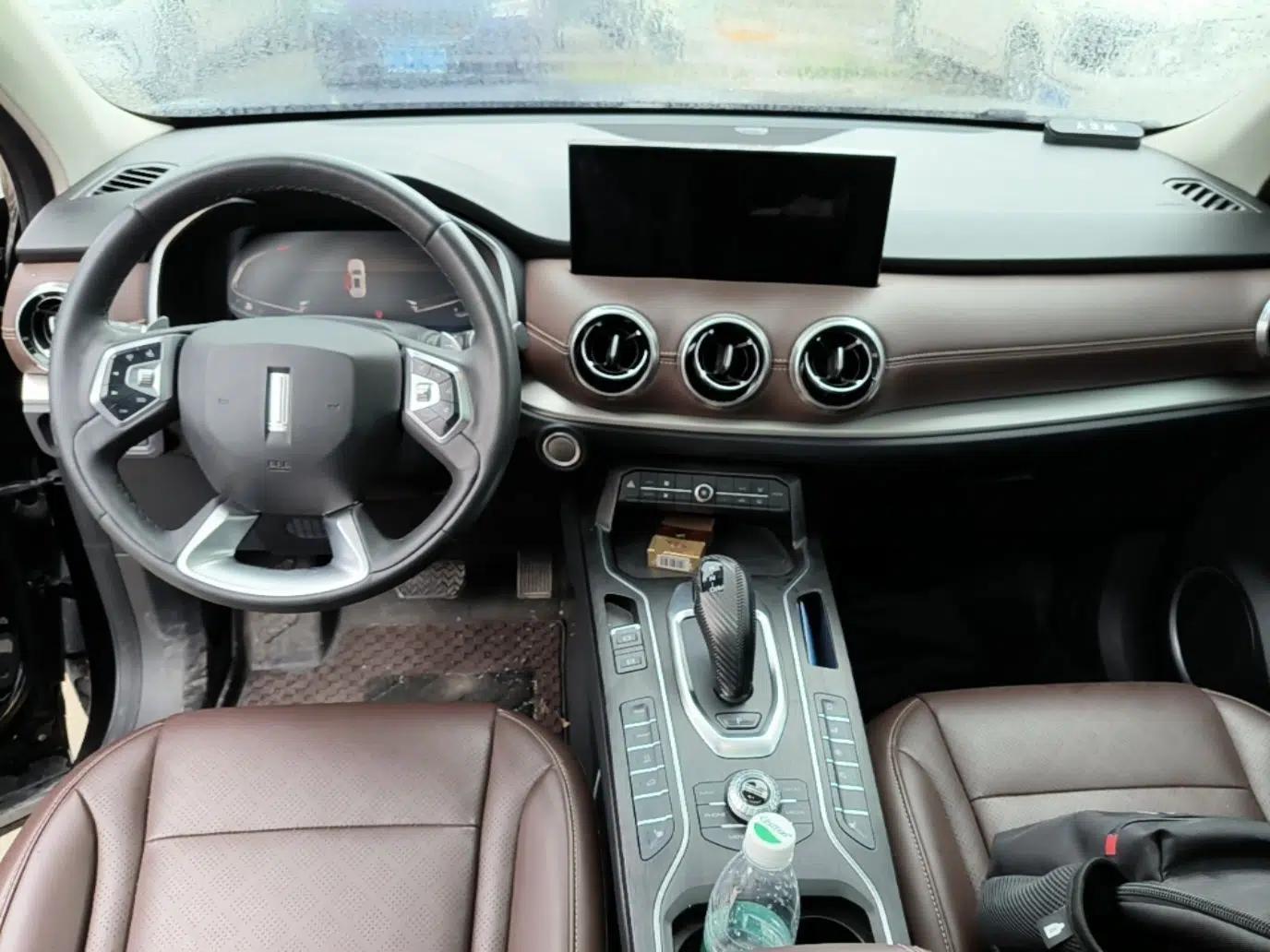 Wey VV6 2021 2.0T Two-Wheel Drive Smart Protection+ — миниатюра 13