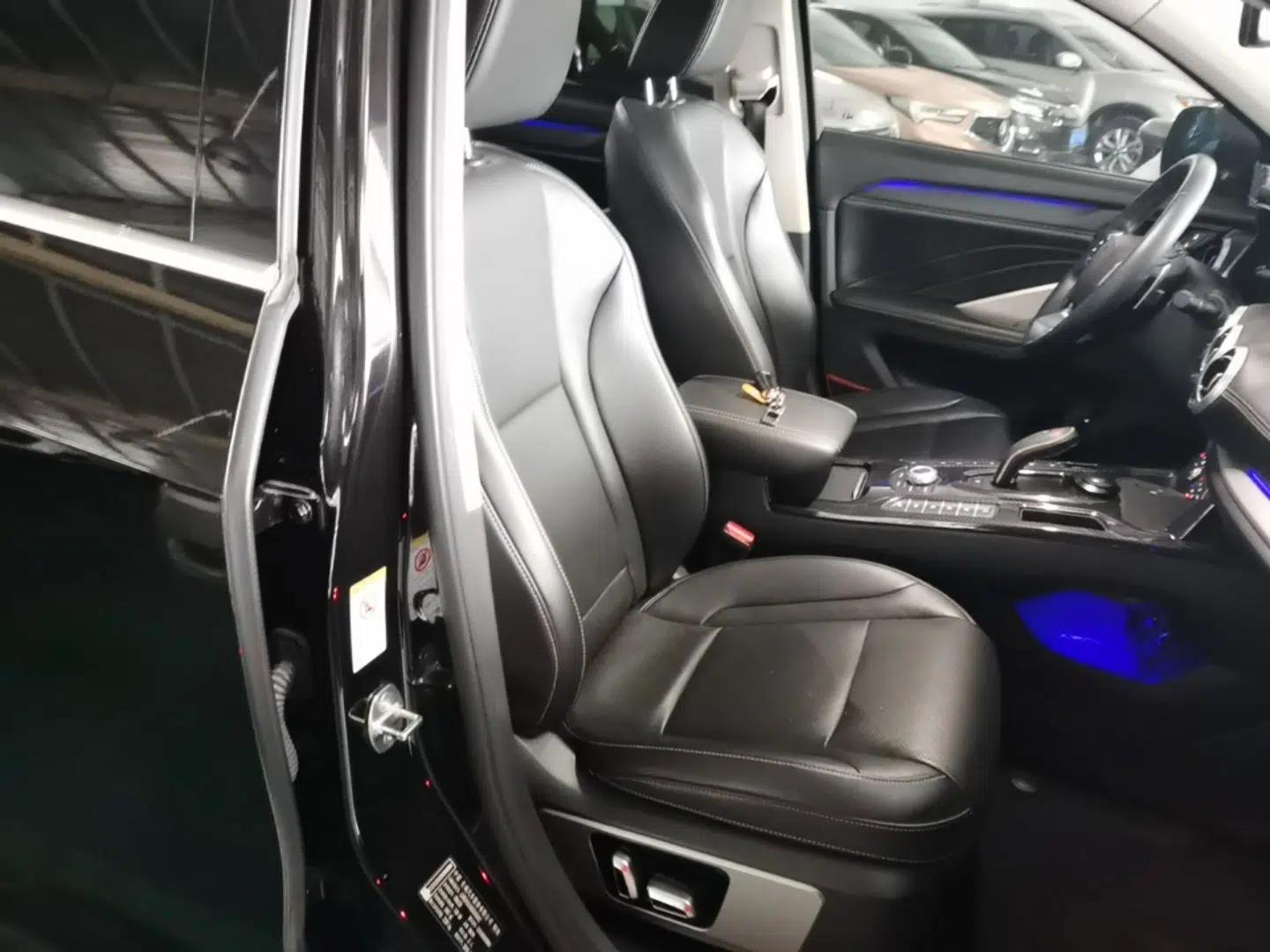 Wey VV6 2018 2.0T Two-Wheel Drive Flagship Version China V Standard — миниатюра 23