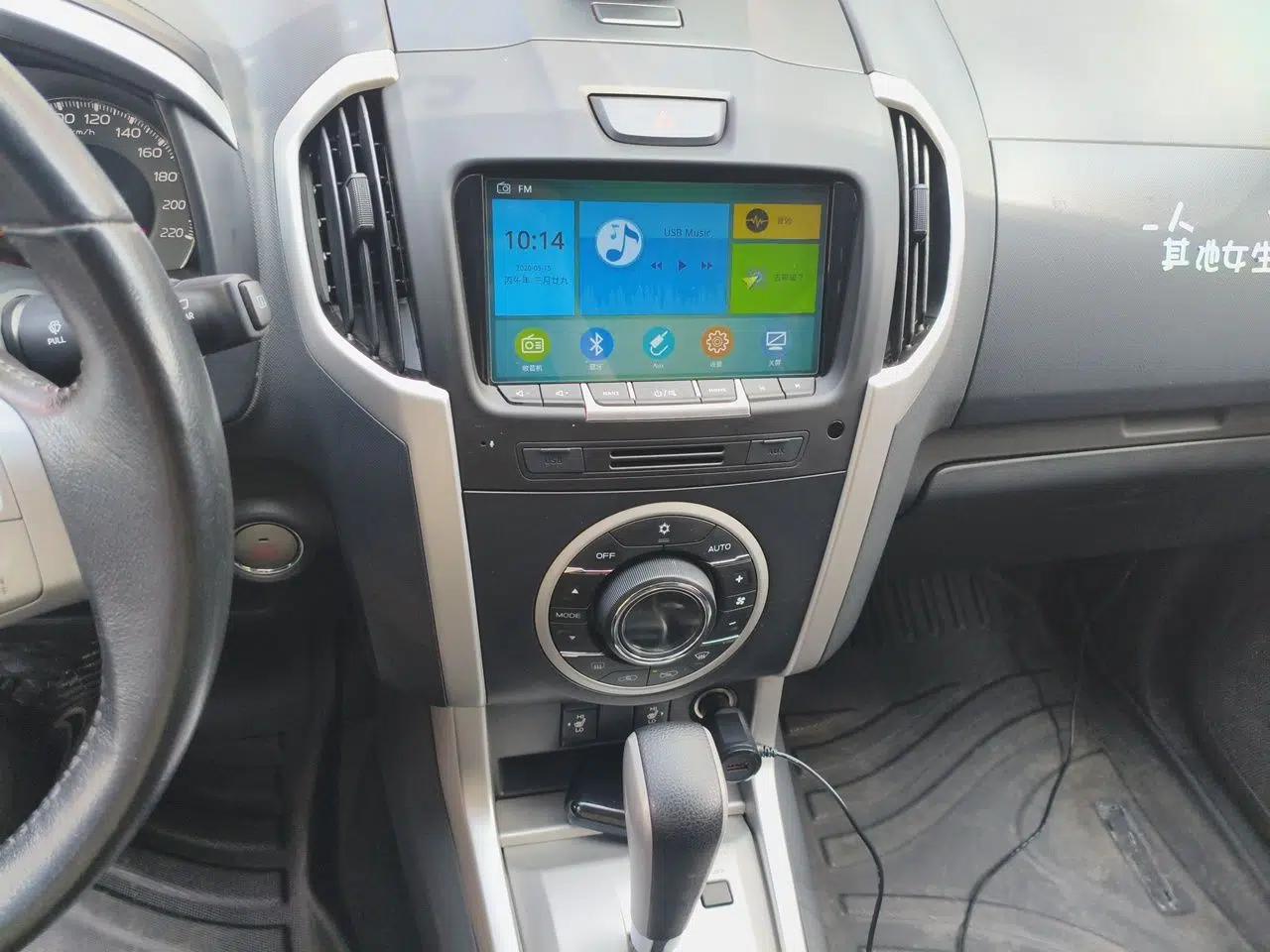 Isuzu mu-X 2015 3.0T 4x4 Automatic Luxury 7-Seater — миниатюра 14