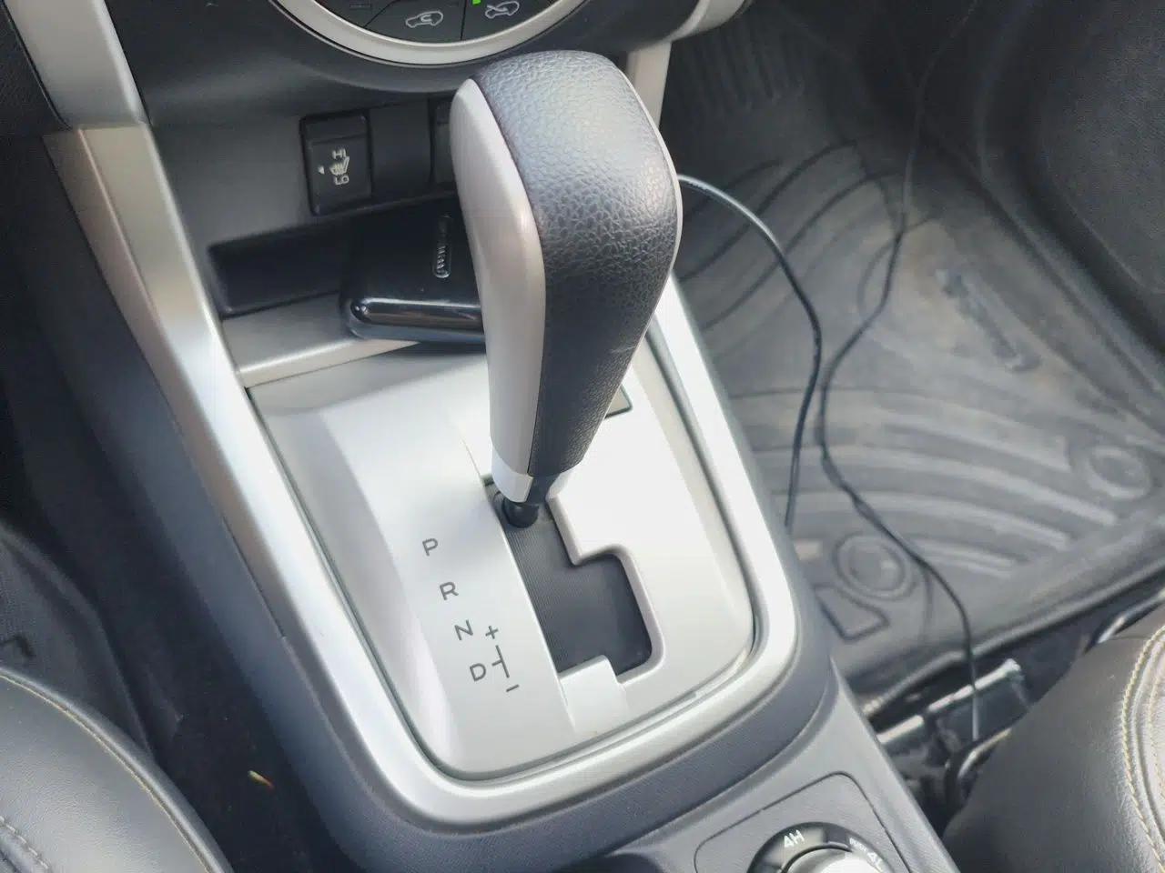 Isuzu mu-X 2015 3.0T 4x4 Automatic Luxury 7-Seater — миниатюра 15