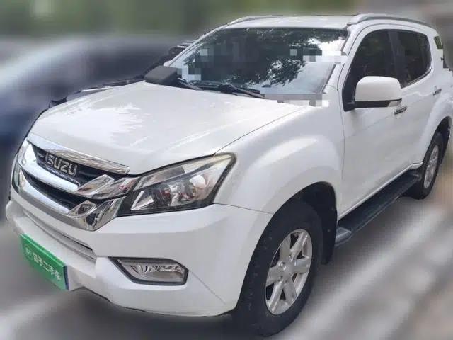 Isuzu mu-X 2015 3.0T 4x4 Automatic Luxury 7-Seater