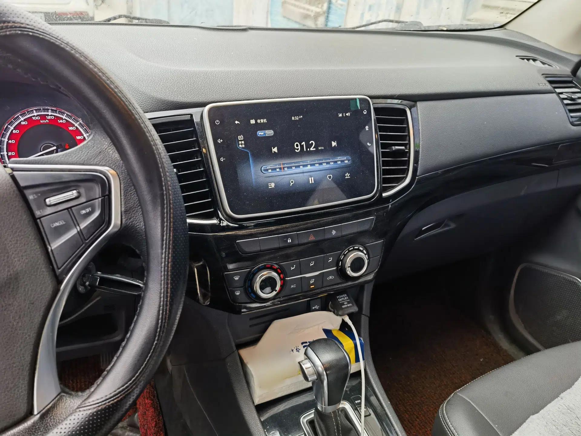 Isuzu D-MAX 2020 2.5T 4x4 Automatic Flagship Edition China VI JE4D25Q6A — миниатюра 12