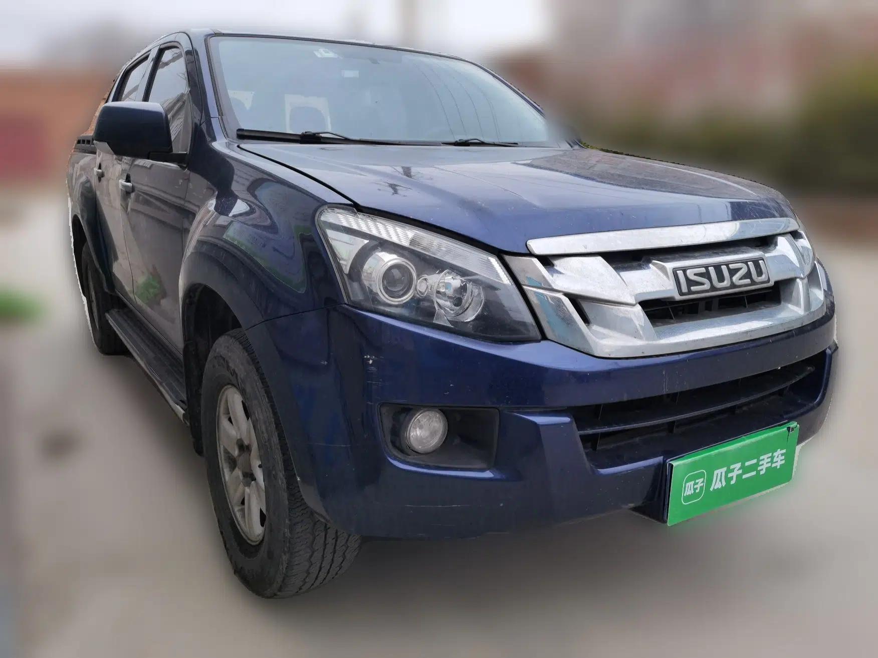 Isuzu D-MAX 2020 2.5T 4x4 Automatic Flagship Edition China VI JE4D25Q6A — миниатюра 3