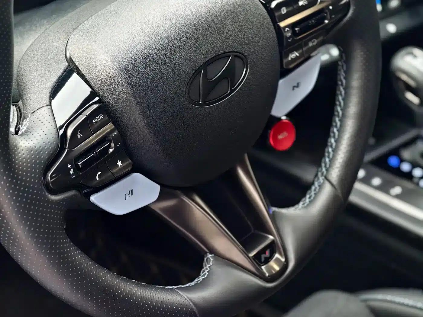 2023 Elantra N 2.0T Sport Package Edition — миниатюра 11