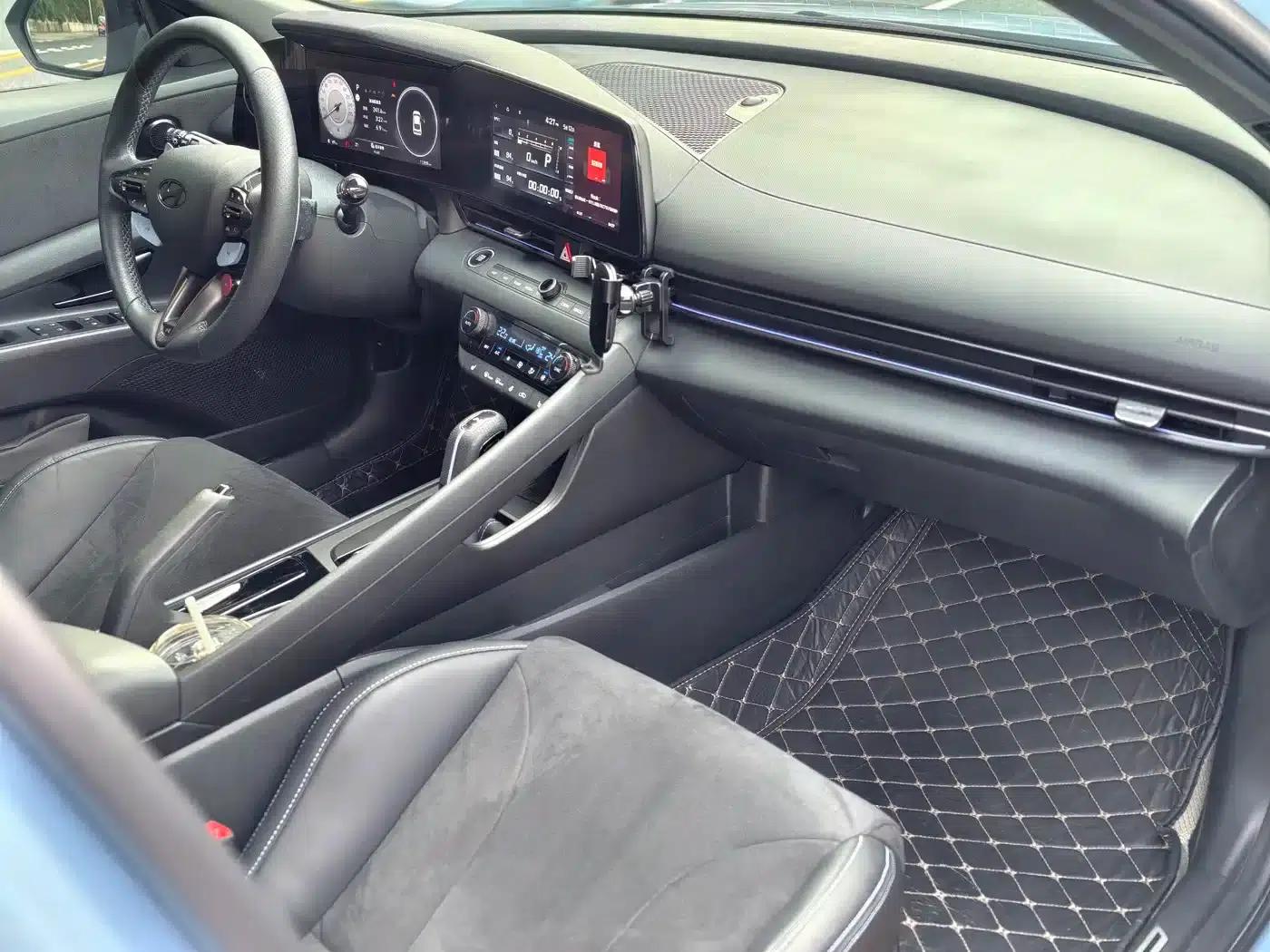 2023 Elantra N 2.0T Sport Package Edition — миниатюра 14