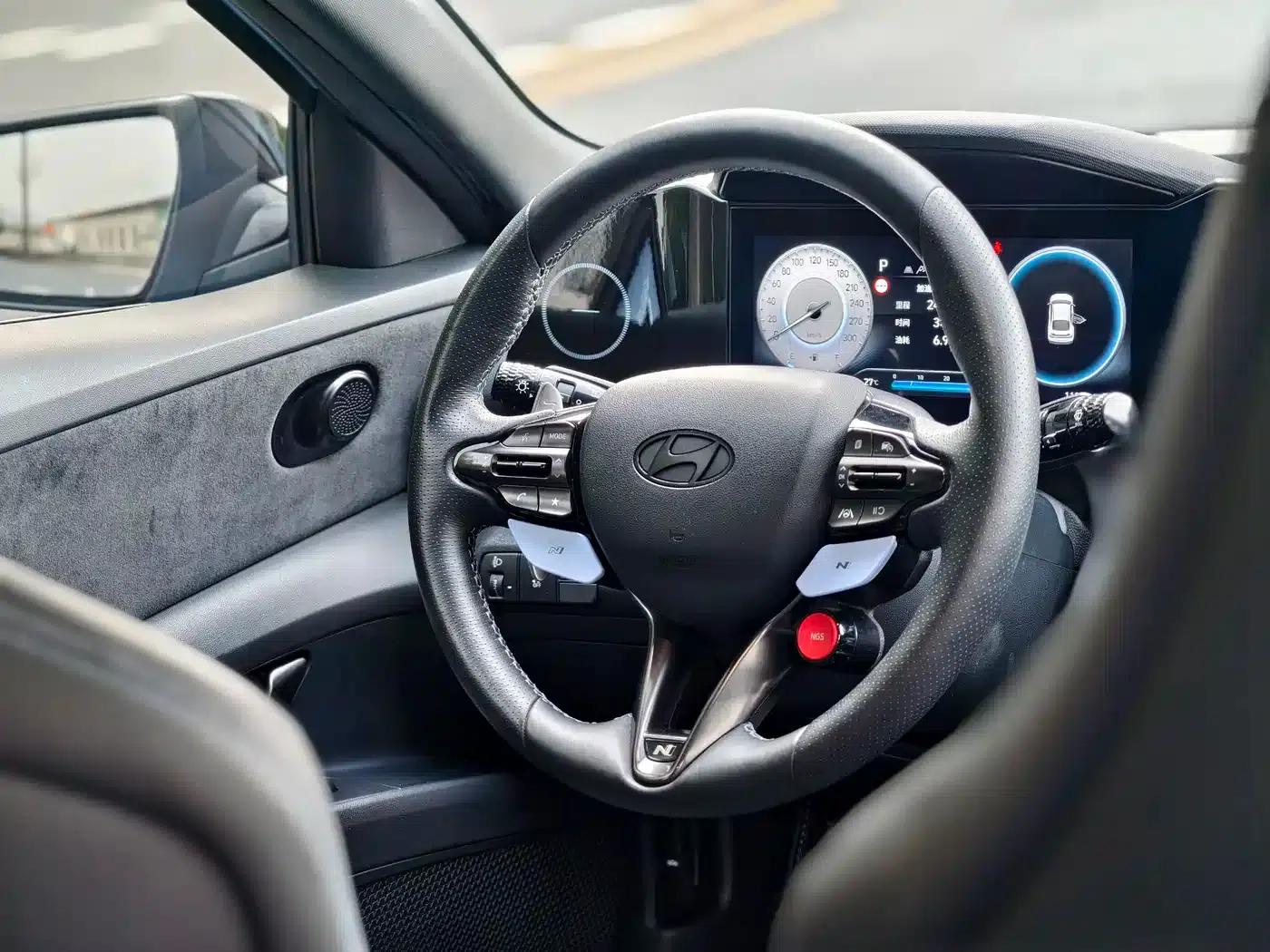 2023 Elantra N 2.0T Sport Package Edition — миниатюра 16