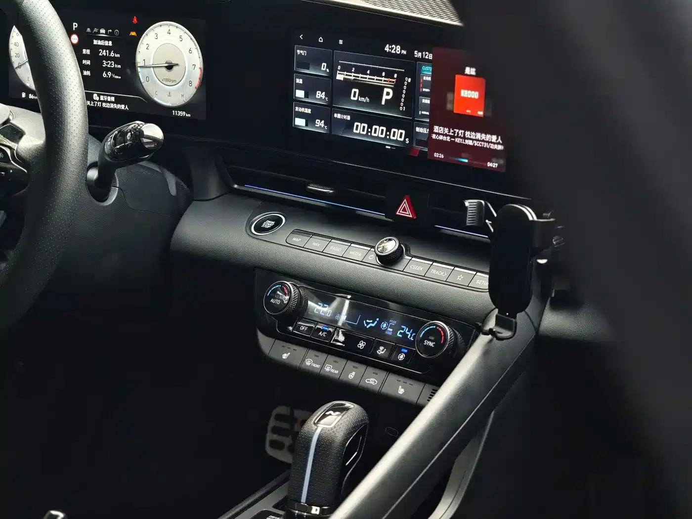 2023 Elantra N 2.0T Sport Package Edition — миниатюра 17