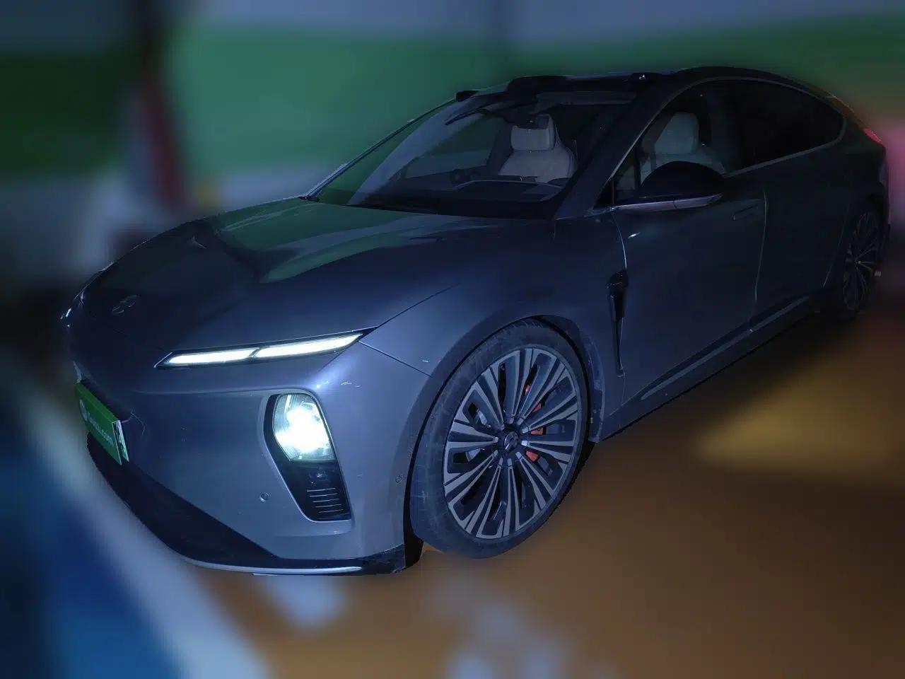 Nio ET9 2025 100kWh Signature Edition — миниатюра 1