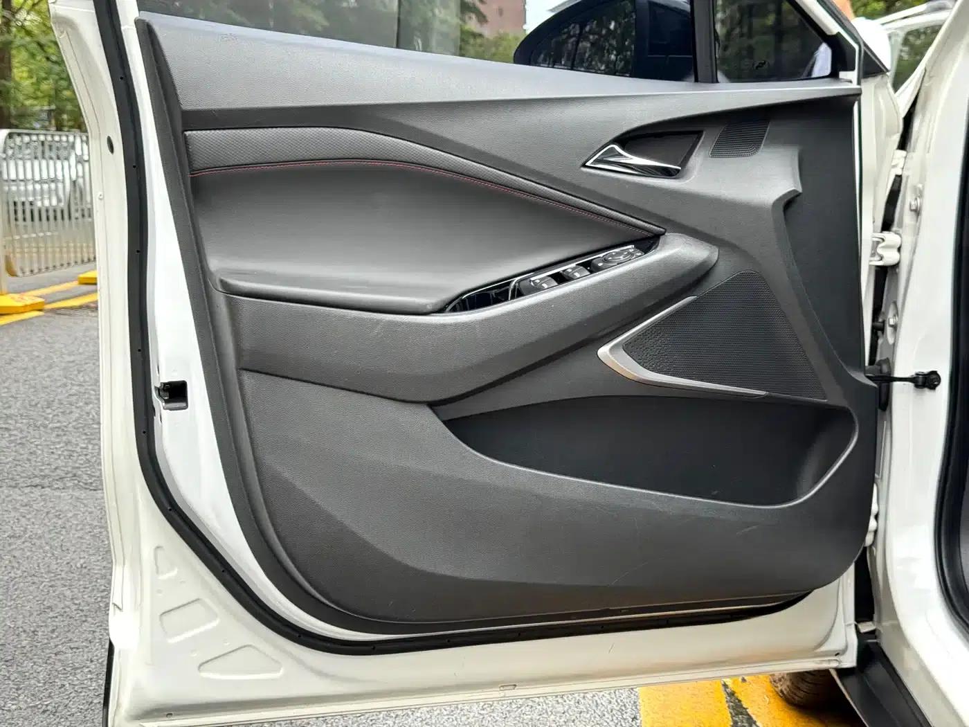 2018 Chevrolet Orlando Redline 530T Automatic Premium Edition (5+2 models) National V Emission Standard — миниатюра 14
