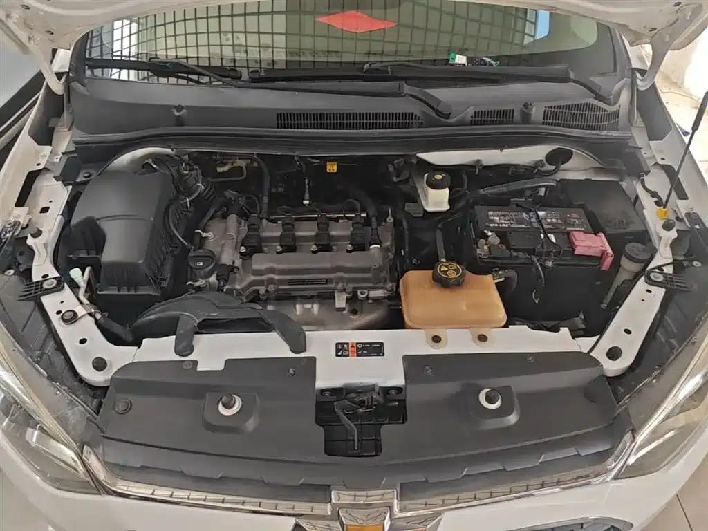 Chevrolet Aveo RV 2016 1.5L Automatic Comfortline Edition — миниатюра 20