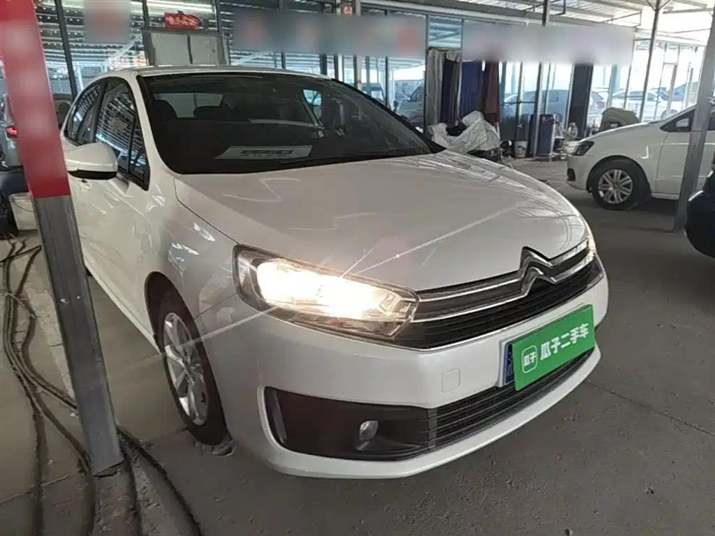 Citroën C4 2018 1.6L Manual Comfort Edition — миниатюра 4