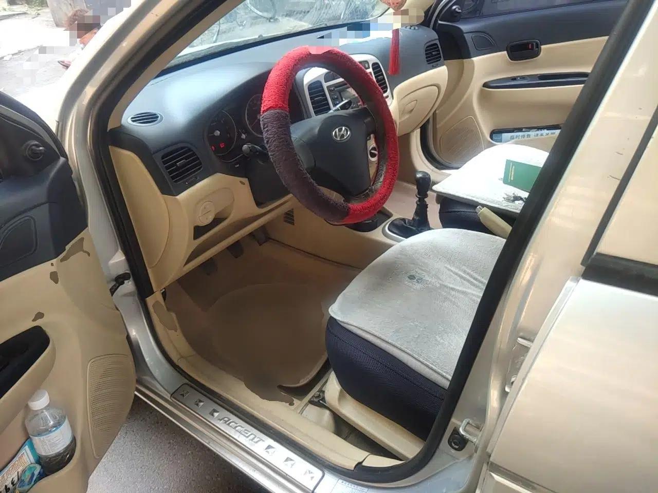 Hyundai Accent 2008 1.4 Manual Comfort Edition — миниатюра 17