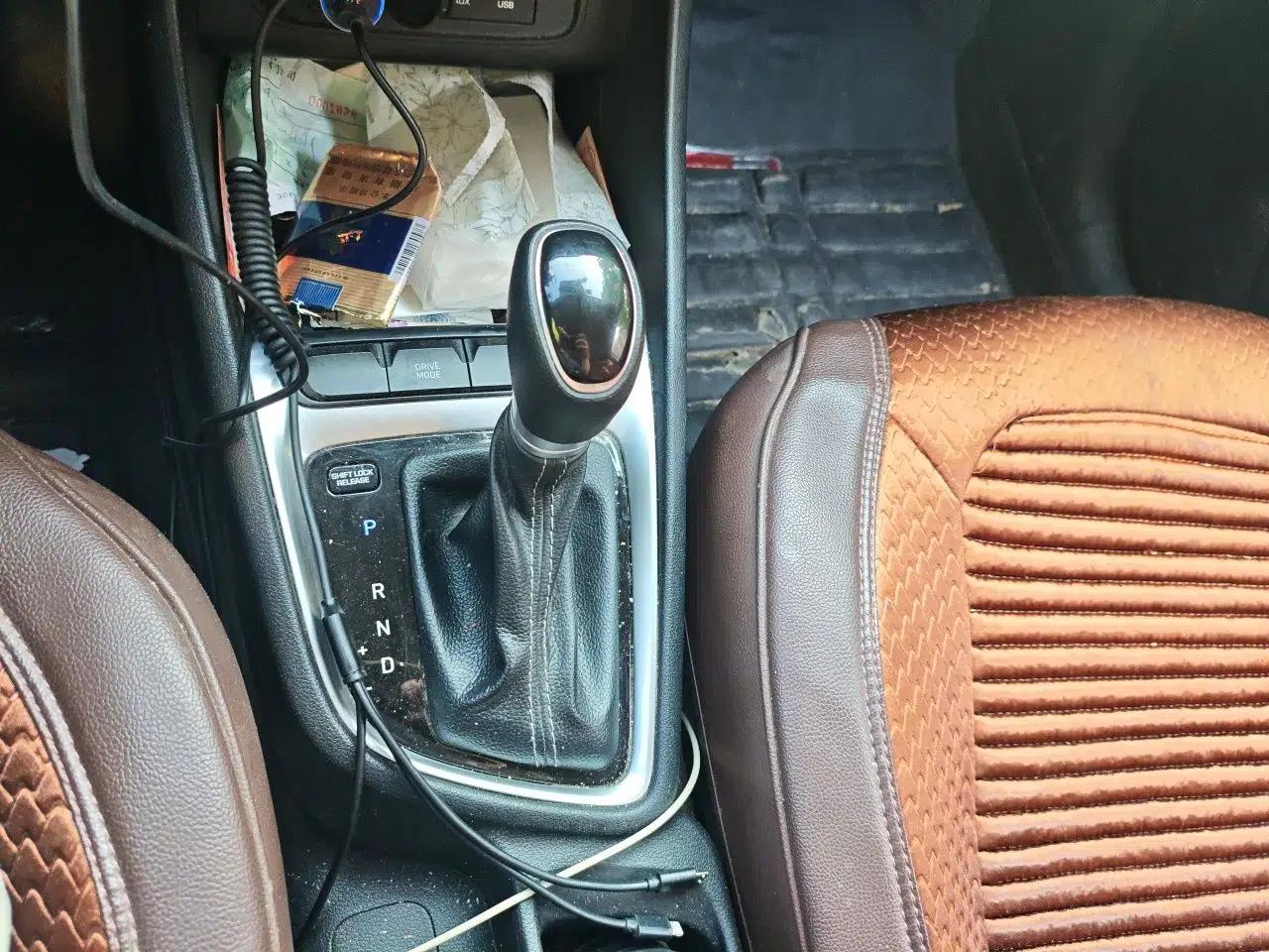 Hyundai Celesta 2017 1.6L Automatic Enjoyment Version GLS — миниатюра 15