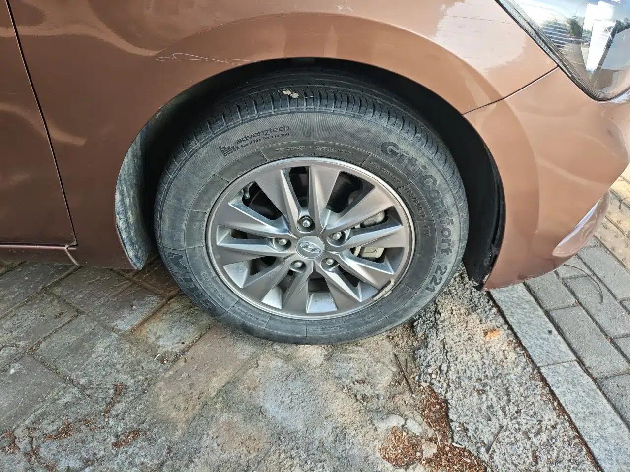 Hyundai Celesta 2017 1.6L Automatic Enjoyment Version GLS — миниатюра 8