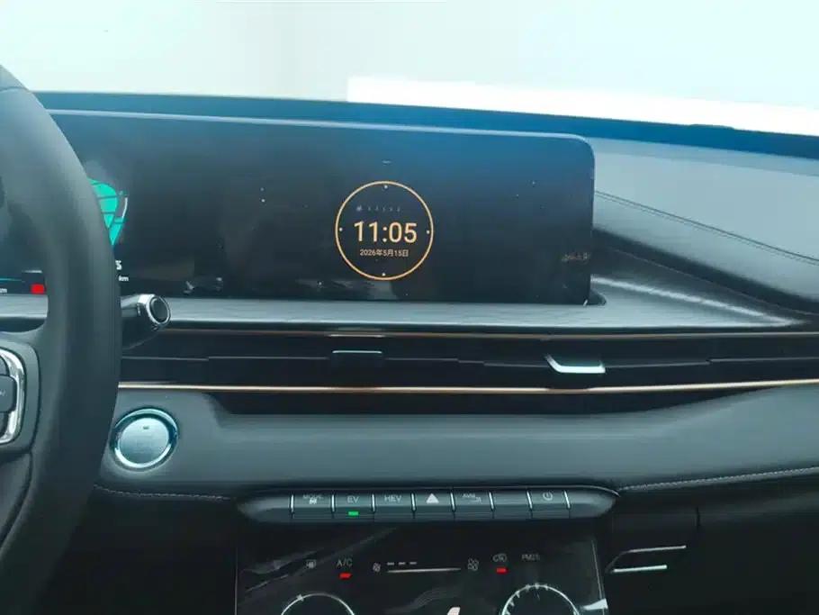 Exeed C-DM 2022 1.5TCI-DHT 105KM Wind Chaser Edition — миниатюра 13