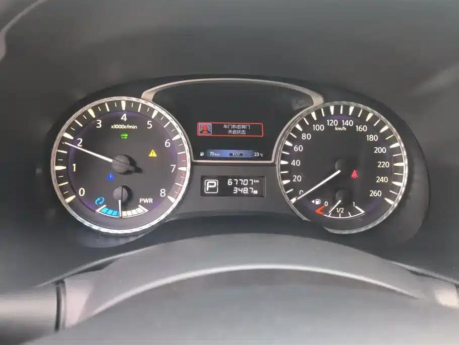 Infiniti QX60 (Imported) 2014 2.5 S/C Hybrid AWD All-Terrain Edition — миниатюра 14