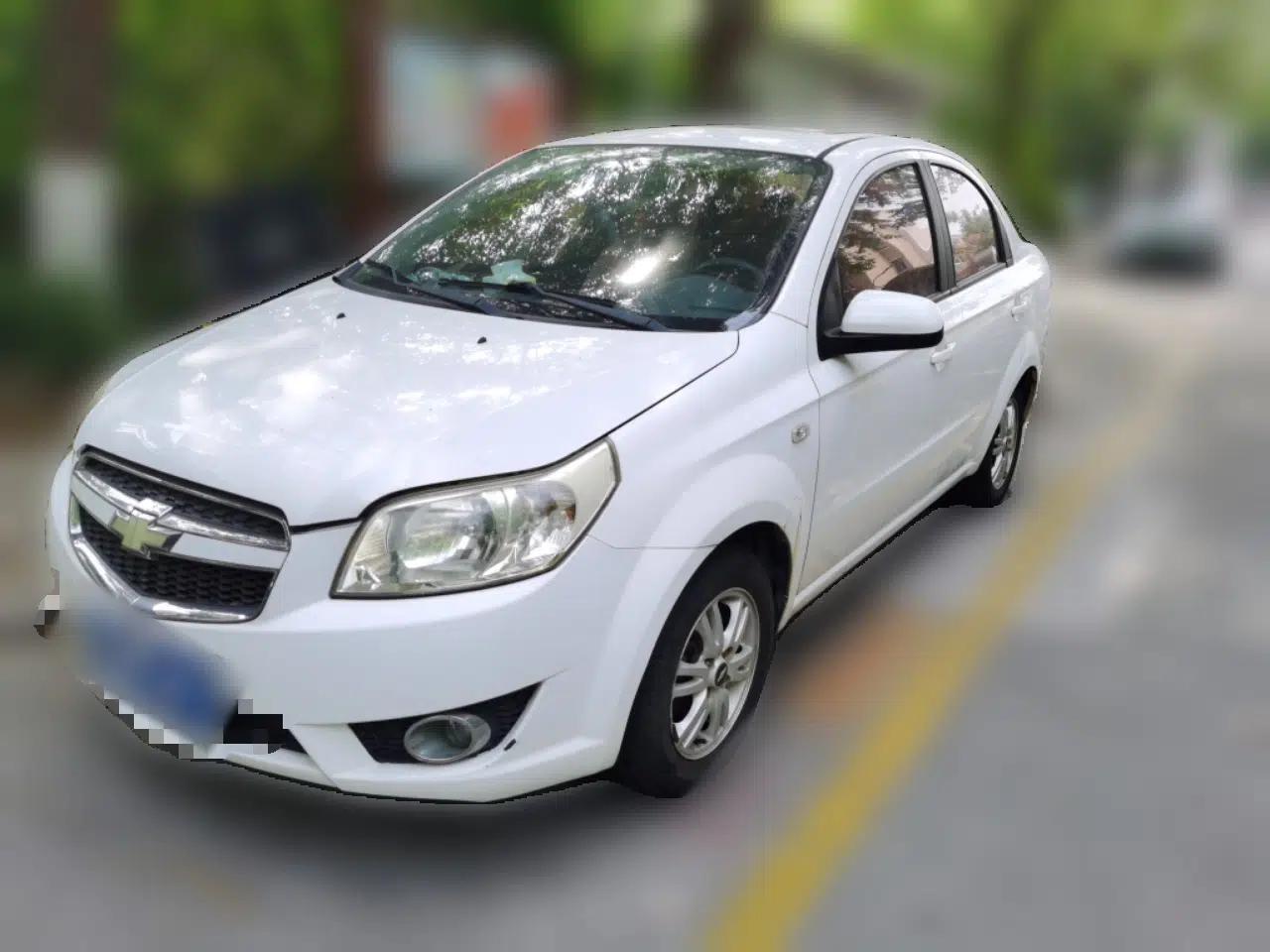 Chevrolet Lova 2010 1.6 AT Style Edition — миниатюра 1