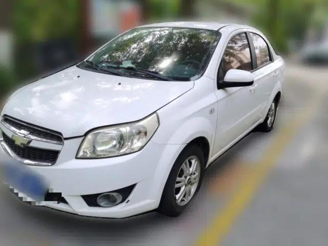 Chevrolet Lova 2010 1.6 AT Style Edition