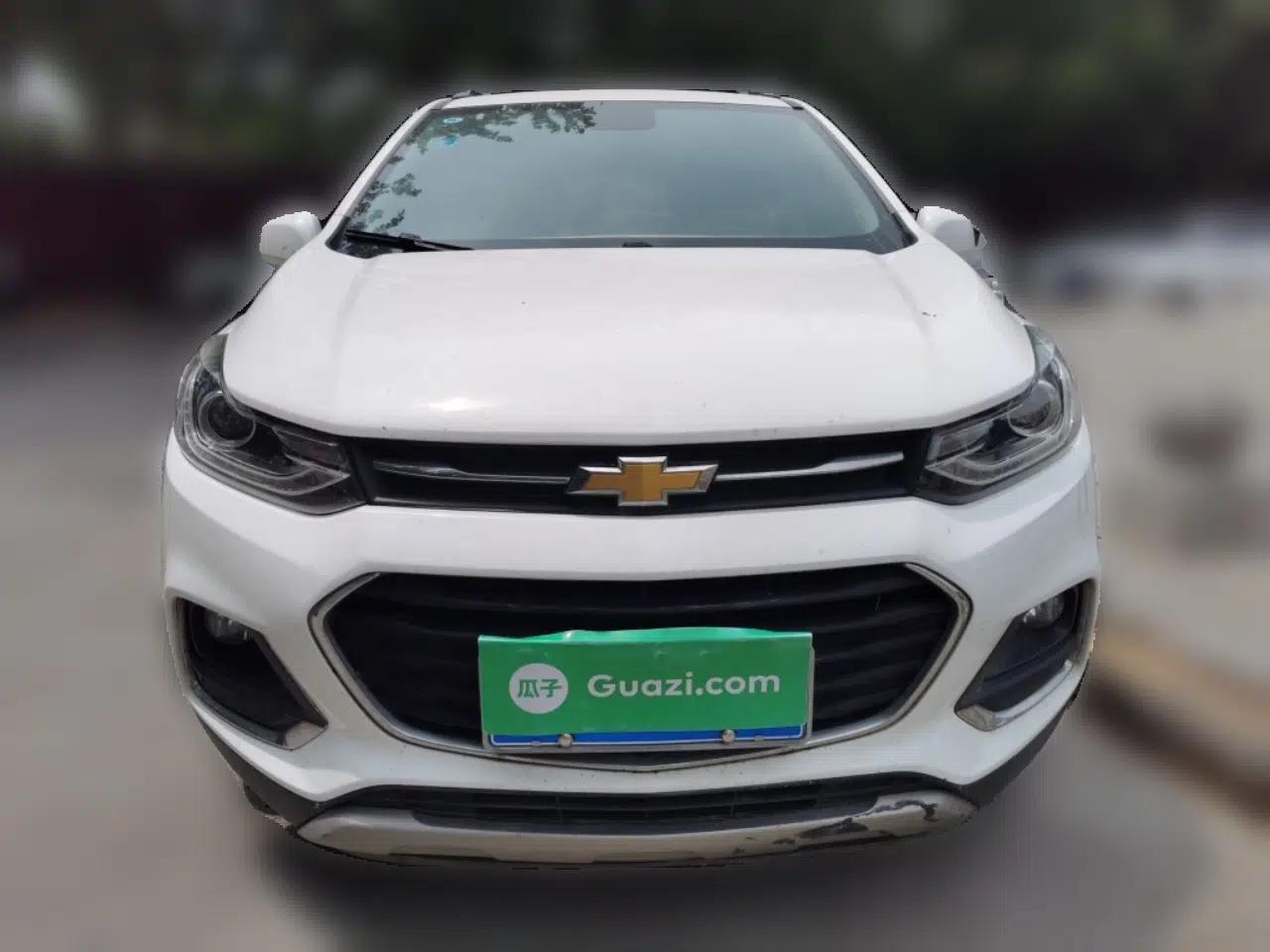 Chevrolet Trax 2018 330T Automatic Two-Wheel Drive Luxury Model — миниатюра 2