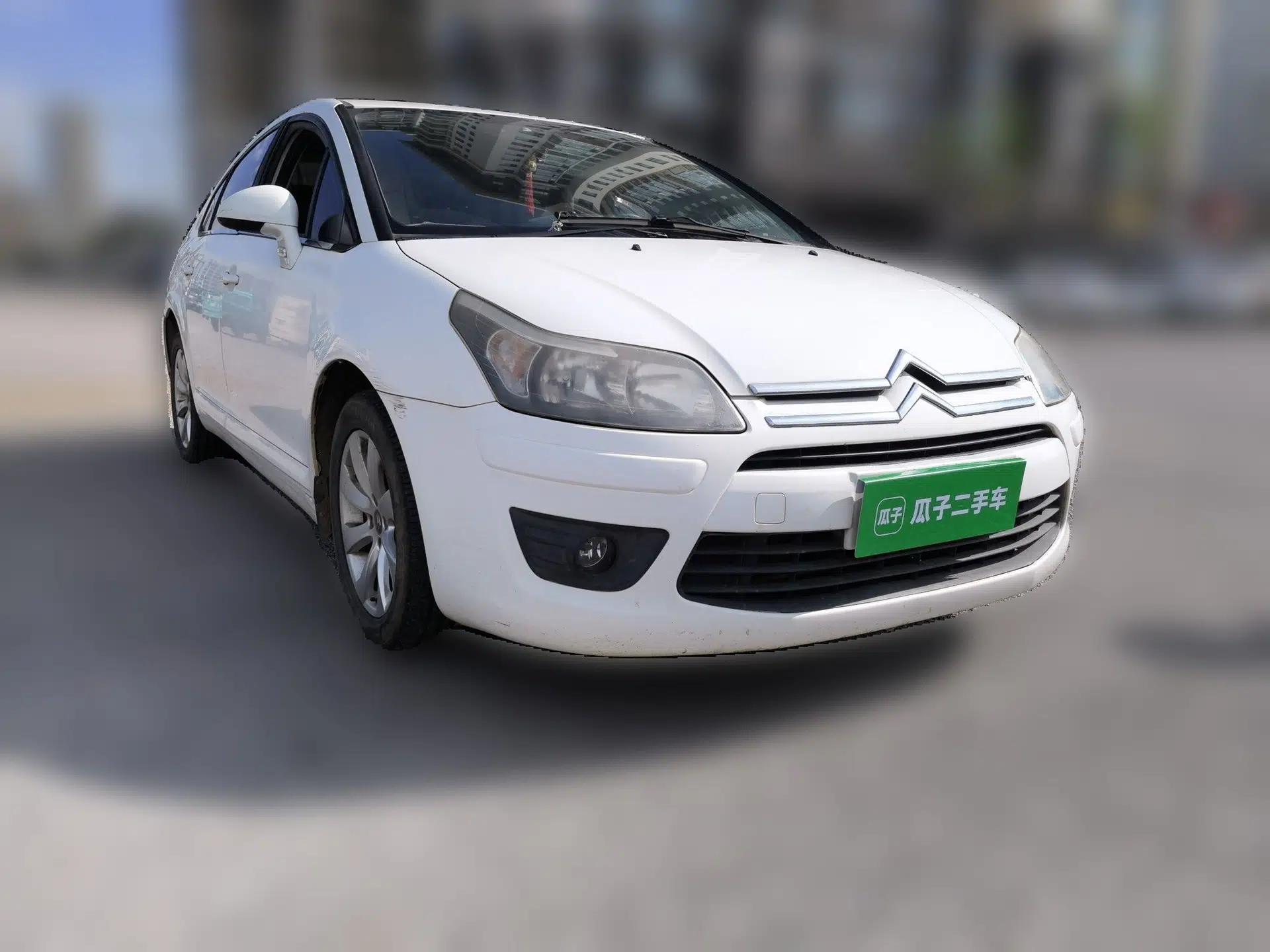 Citroen C-Quatre 2011 Sedan 1.6L Automatic Champion Edition — миниатюра 3