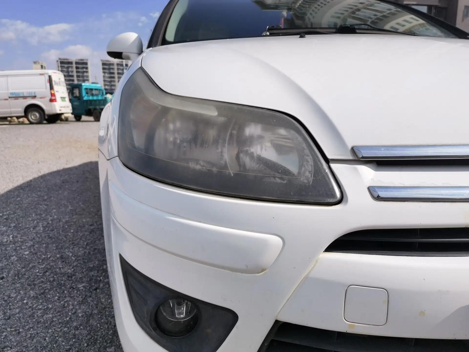 Citroen C-Quatre 2011 Sedan 1.6L Automatic Champion Edition — миниатюра 7