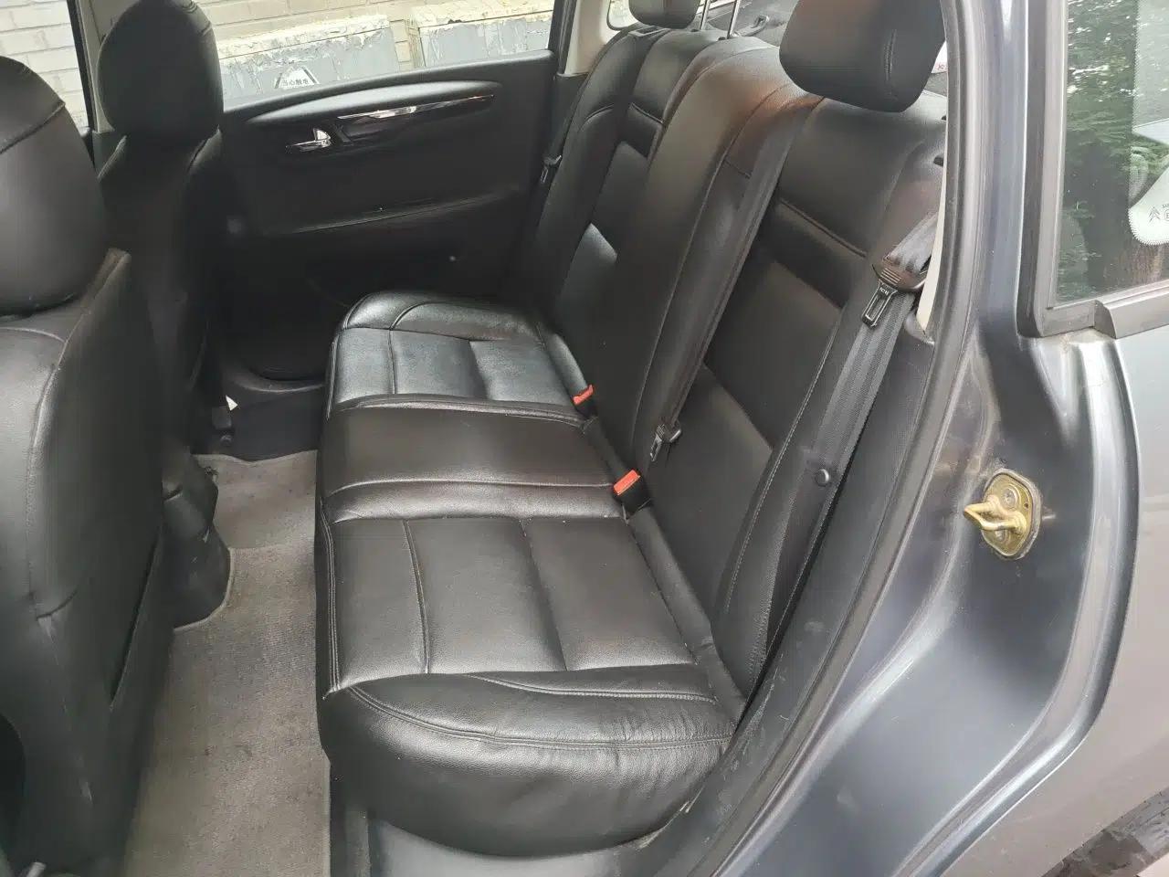 Citroen C-Quatre 2012 Sedan 2.0L Automatic Joyful Model — миниатюра 18