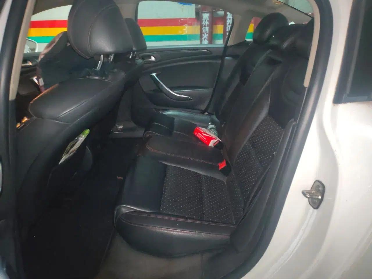 Citroen C5 2014 1.6T Automatic Prestige Model — миниатюра 18