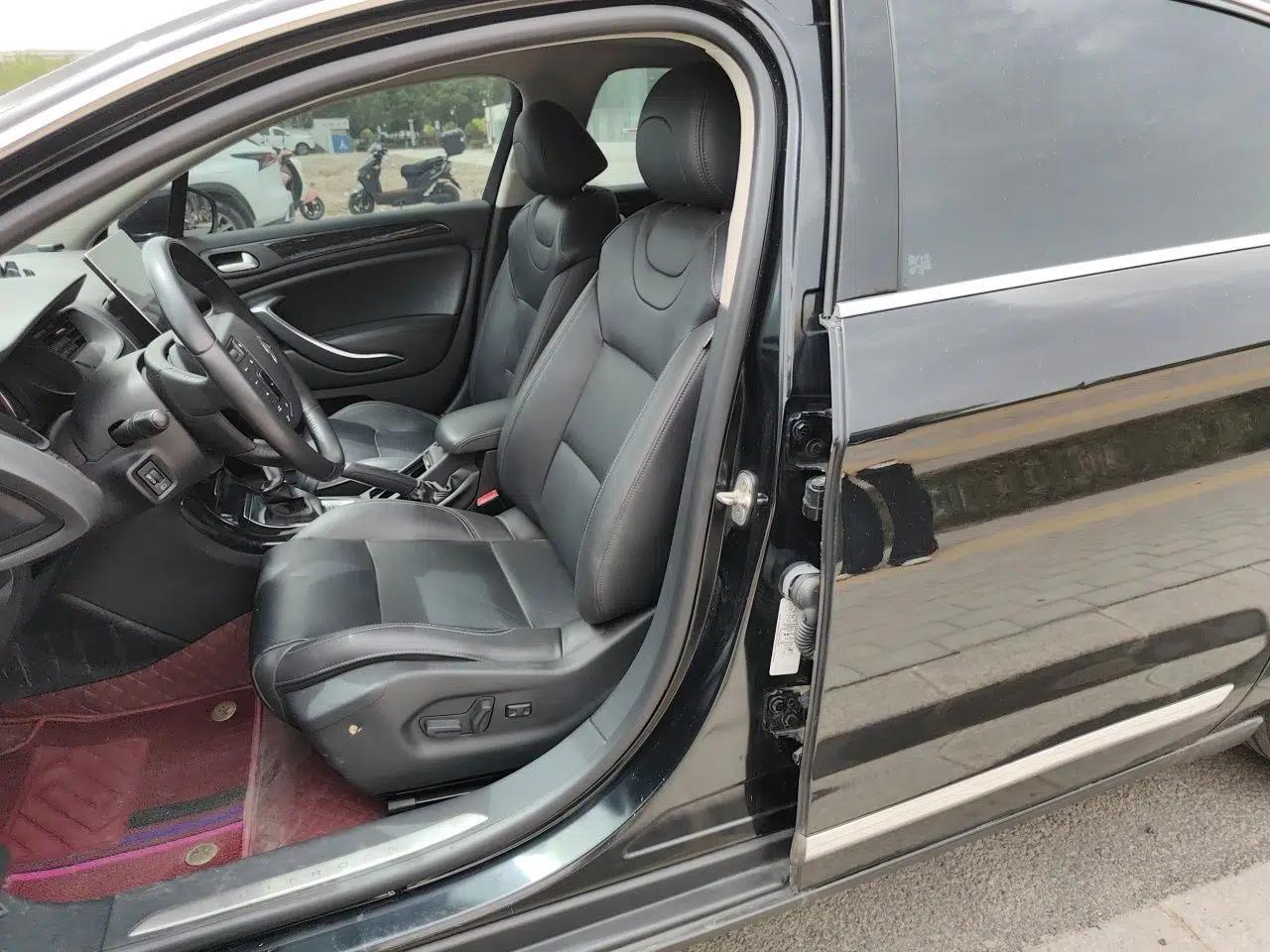 Citroen C5 2014 2.0L Automatic Luxury Edition — миниатюра 16