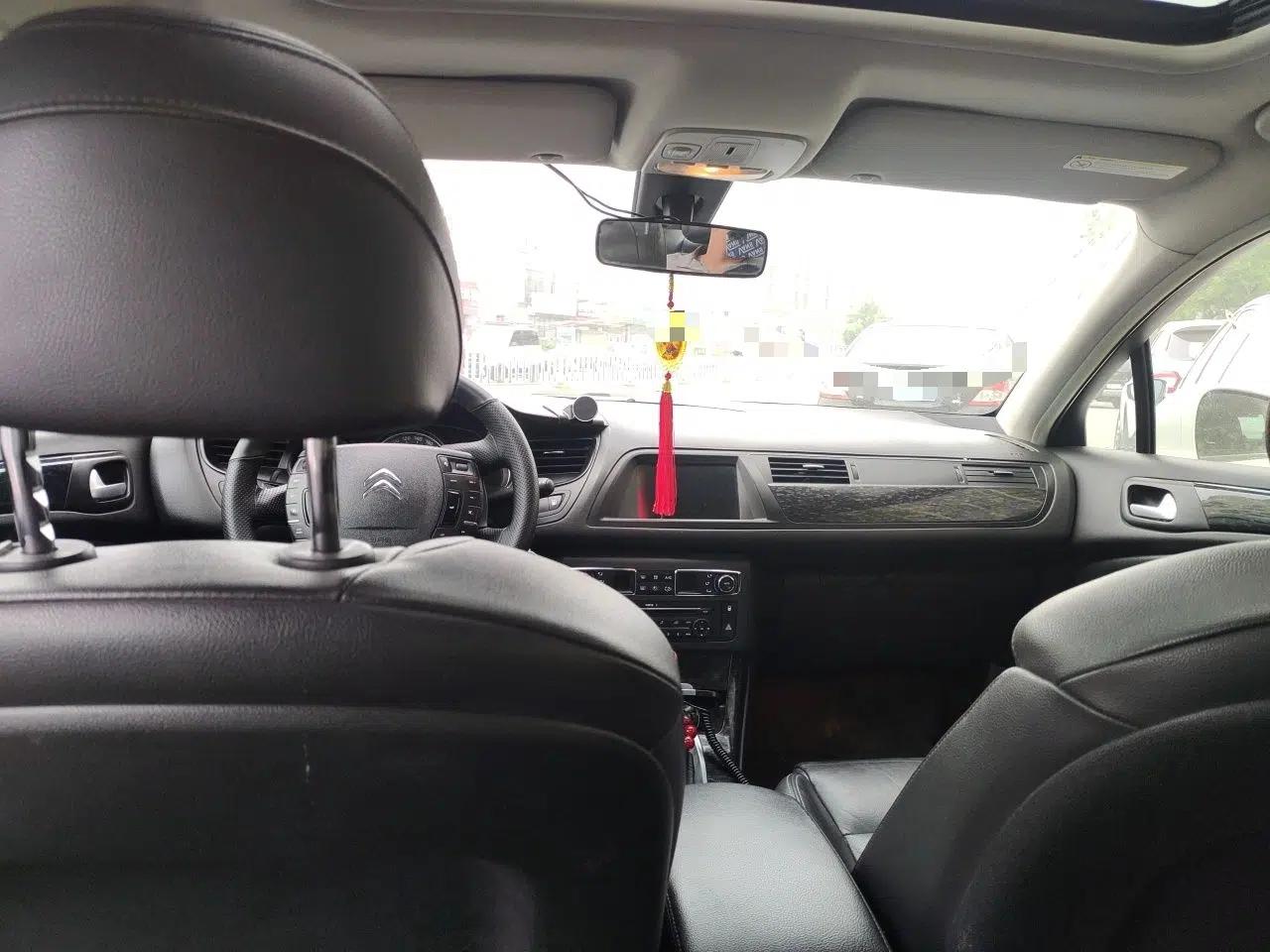Citroen C5 2014 2.0L Automatic Luxury Edition — миниатюра 19